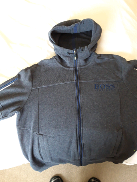 very hugo boss tracksuit